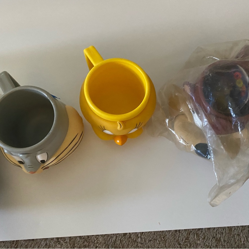 Cartoon Character Mug Set looney tunes vintage